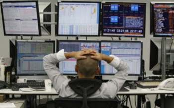<p>As taxas para a dívida grega a dez anos chegaram a atingir 12,5 por cento</p>