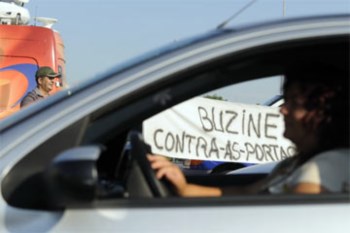 <p>Os protestos contra as portagens sobem de tom</p>