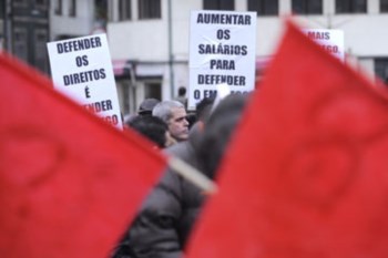 <p>Trabalhadores estão descontentes com os seus salários</p>