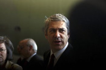 <p>Sócrates reuniu ontem o Governo para ultimar os detalhes finais do OE</p>