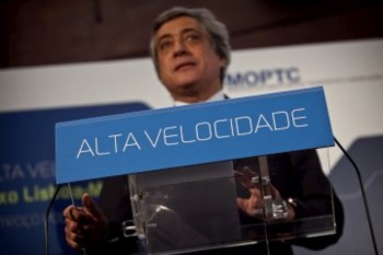 <p>António Mendonça</p>