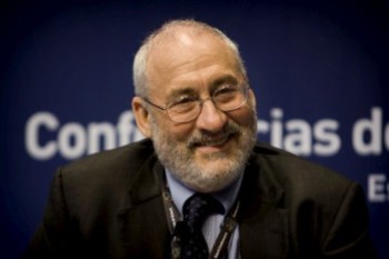 <p>Stiglitz diz que a austeridade vai atrasar a saída da crise</p>