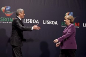 <p>José Sócrates e Angela Merkel reúnem-se hoje em Berlim</p>