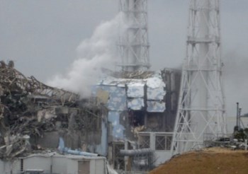 Na central de Fukushima há quatro reactores danificados