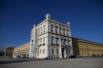 <p>Títulos de dívida portuguesa foram pela primeira vez comprados por Macau em Janeiro</p>