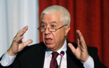 <p>Teixeira dos Santos diz que Governo não tem poder para pedir resgate</p>
