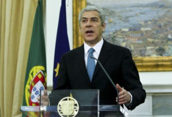 <p>Sócrates anunciou, na quarta-feira à noite, que o Governo português fez um pedido de assistência financeira</p>