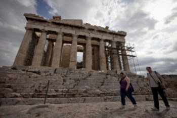 <p>De Grauwe fala em "grande inépcia" na gestão europeia do caso grego</p>