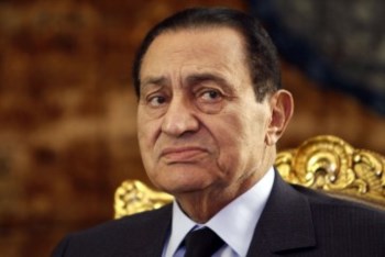 Ex-Presidente do Egipto Hosni Mubarak em coma  347575?tp=UH&db=IMAGENS&w=350&t=1310934172,89063