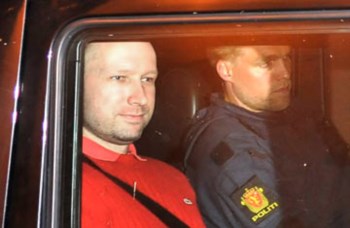 Anders Behring Breivik, terrorista da Noruega