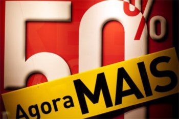 <p>Descida da confiança dos consumidores tem impacto no consumo</p>