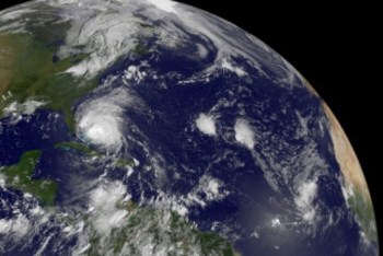 Fotografia de satélite do furacão Irene