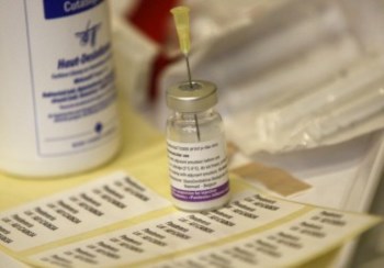 Vacina Pandemrix é administrada em Portugal desde 2009 no combate à Gripe A