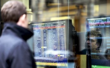 <p>Juros da dívida italiana a dez e a cinco anos voltaram a subir para o patamar dos 7%</p>