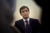 Passos Coelho está numa visita a Angola