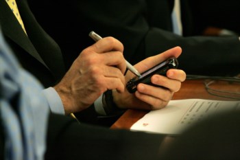 <p>Optimus critica método de trabalho da Comissão Nacional de Protecção de Dados</p>
