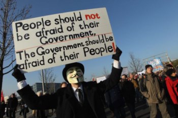 Iniciativa dos Anonymous é resposta à acção do FBI sobre o MegaUpload