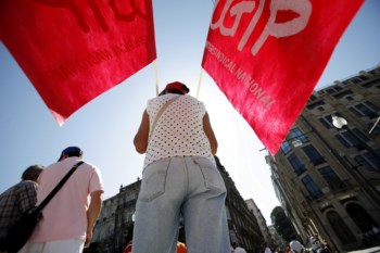 <p>Manifesto defende movimento sindical "mais eficaz"</p>