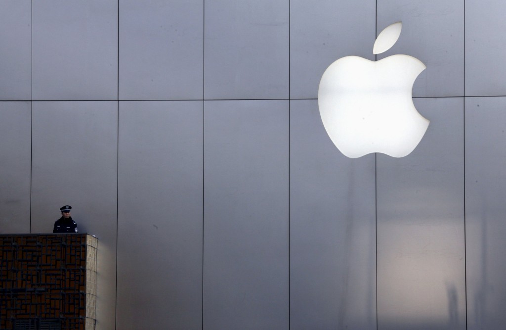 A flexibilidade das fábricas chinesas leva a Apple a não querer produzir nos EUA