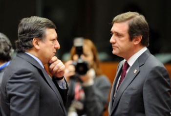 <p>Durão Barroso com Passos Coelho no Conselho Europeu de segunda-feira</p>