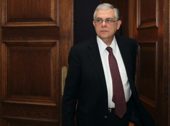 <p>Lucas Papademos, primeiro-ministro grego</p>