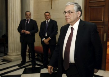 <p>Lucas Papademos, primeiro-ministro grego</p>