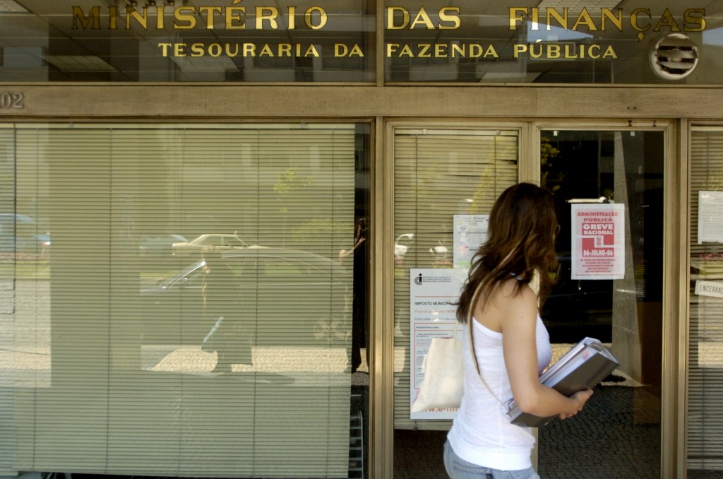 Função pública com menos 3,2% de trabalhadores em 2011