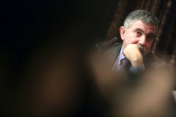 <p>Krugman considera que os salários em Portugal, Grécia ou Espanha devem cair 20 a 30% em relação à Alemanha</p>