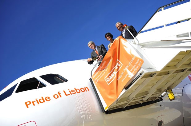 O avião baptizado Pride of Lisbon, em Outubro de 2010, em cerimónia de confirmação da Portela como base easyJet