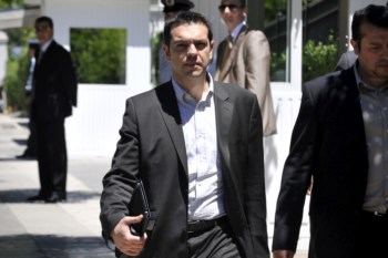 Tsipras considera que a austeridade é uma doença que está a destruir a Grécia