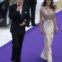 Kate, com um vestido de Jenny Packham, na primeira gala de caridade, depois do casamento