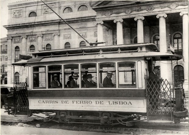 1901, o eléctrico S. Luiz - Rossio