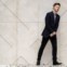 O director criativo da marca Burberry Prorsum, Christopher Bailey, agradece após o desfile na Semana de Moda de Londres