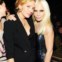Uma Thurman com Donatella Versace