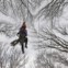 RÚSSIA, 27.03.2012. Momento de uma competição estudantil de escalada em Stavropol. 