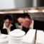 Mónica Carrasqueiro, a nova chef de sala, e Timo Herrman, o sous chef de sala, do restaurante Ocean