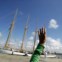 Um acenar ao Creoula, em 2005, na chegada do navio ao cais dos Bacalhoeiros em Ílhavo