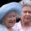 2000, Isabel II e a Rainha-Mãe no palácio de Buckingham