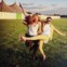 Beyoncé e a irmã Solange divertiram-se numa festa da BBC Radio em Londres, a 24 de Junho, dia de anos de Solange Knowles. A fotografia foi partilhada no Instagram da aniversariante.
