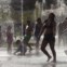 Espanha, Madrid | 09.08.2012. 40ºC. Várias pessoas aproveitam as fontes públicas para se refrescarem