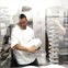 O chef Hans Neuner no meio da azáfama da cozinha