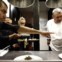 O chef Cordeiro a comandar as operações na cozinha