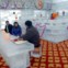 Um restaurante todo feito de gelo em Harbin, província de Heilongjiang, China. Parte do mega festival de esculturas de gelo e neve, tinha lugar para cem comensais. Temperatura ambiente: -4ºC.