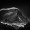Primeiro Prémio/Lugares: O Matterhorn, nos Alpes, com seus 4478 metros, numa noite de lua cheia