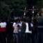 Residentes de Larantuca recriam o momento da crucificação de Cristo