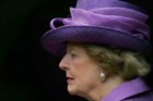 Thatcher não deu demasiada importância às recomendações das consultoras de imagem que lhe diziam para não usar chapéus como forma de parecer mais acessível 