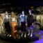 Os visitantes podem cantar os êxitos dos ABBA ao lado de hologramas dos antigos membros da banda.JONATHAN NACKSTRAND / AFP