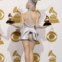 Lady Gaga mostra, numa pose diferente, os seus dois Grammys em 2010