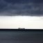 PANAMÁ, 16.08.2013. Um cargueiro espera a sua vez no Canal do Panamá 