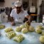 A produção
do bolo-rei na Pastelaria
Latina, em Aveiro; 